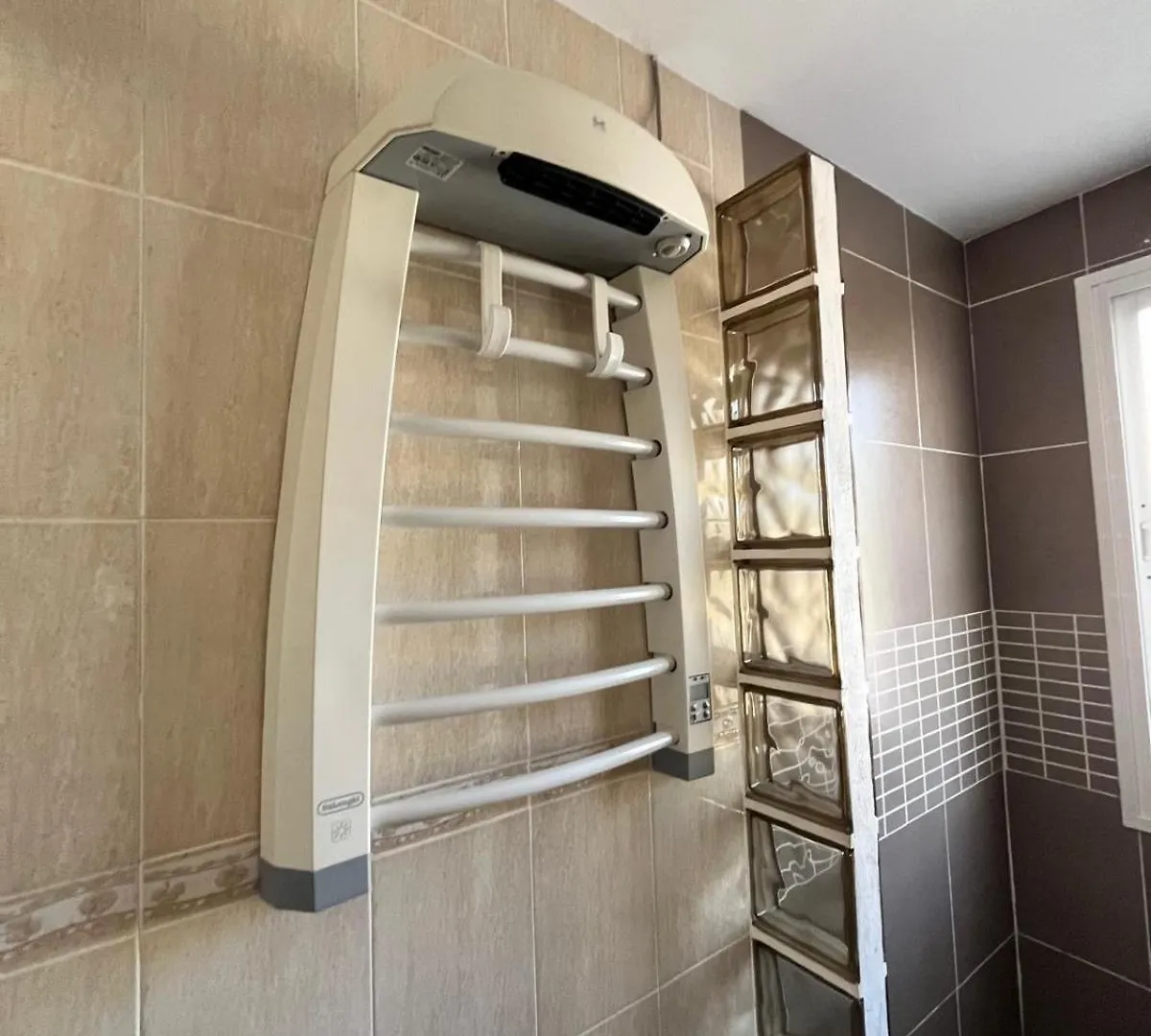 Malaga Prime Location - Stylish Apartment With Free Wifi, Free Parking, Steps From The Historic Center Spain