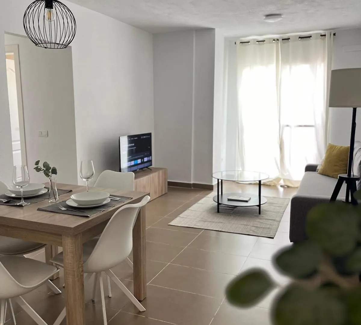 Malaga Prime Location - Stylish Apartment With Free Wifi, Free Parking, Steps From The Historic Center