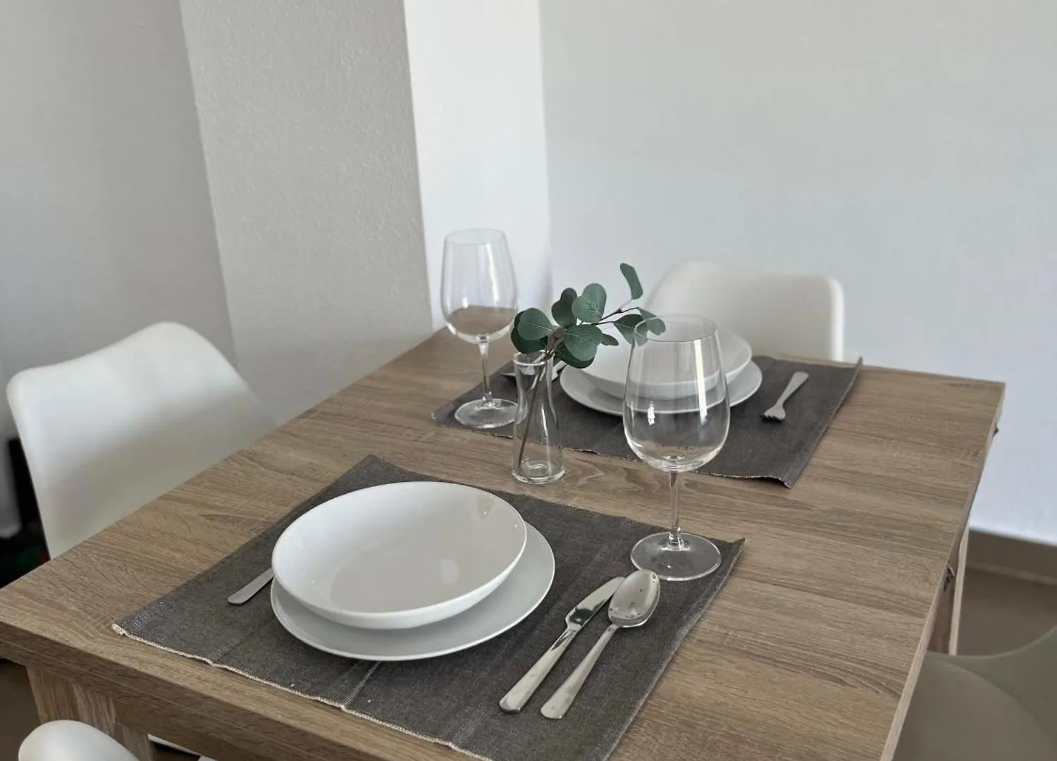 Malaga Prime Location - Stylish Apartment With Free Wifi, Free Parking, Steps From The Historic Center